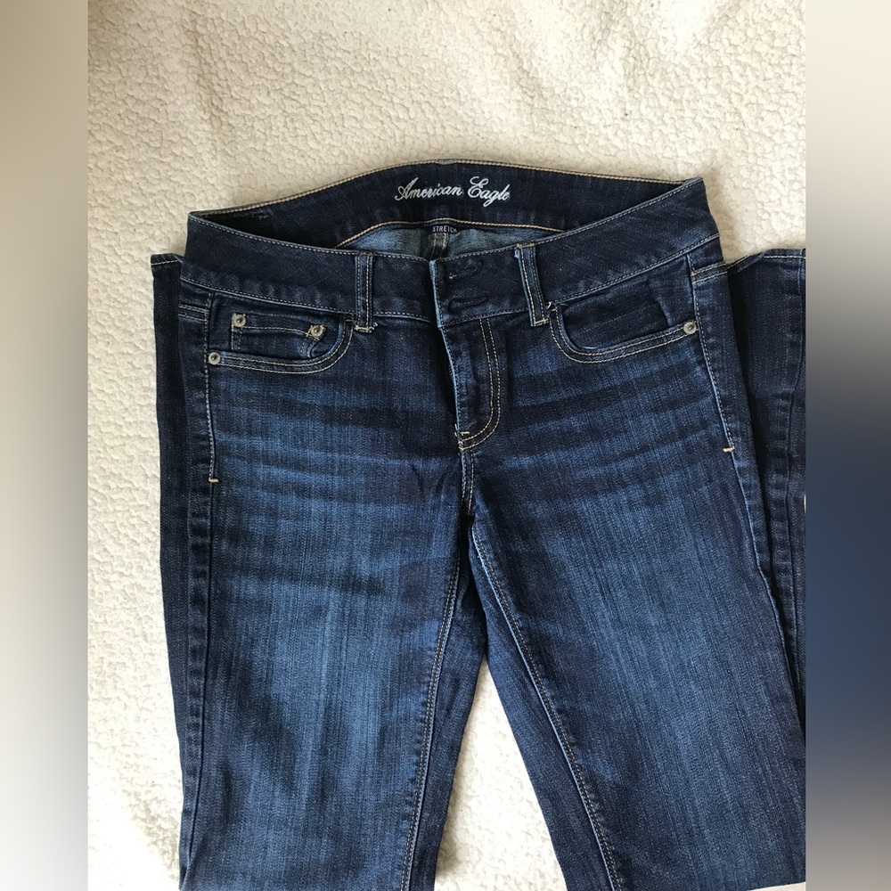 American Eagle dark wash jeans